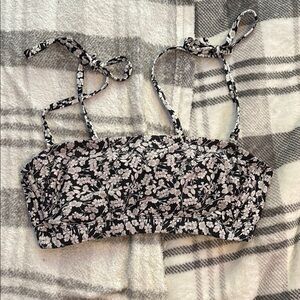 Kona Sol Black and White Bikini Top